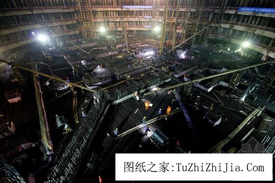 俯瞰大樓38小時(shí)不間斷澆筑創(chuàng)濱海紀(jì)錄