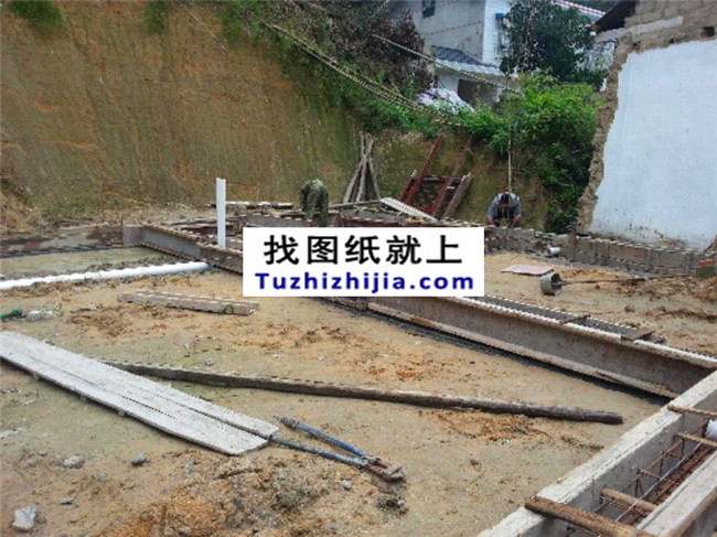 湖南省劉先生自建的雙拼二層帶閣樓全套施工直播。