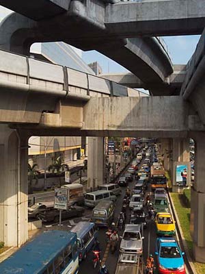 上海發(fā)生1.2級(jí)地震 十大避難風(fēng)景早知道