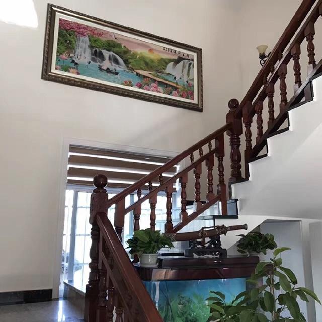 實(shí)拍農(nóng)村二層樓房實(shí)景圖，加裝修共花30萬，大家說值不值？