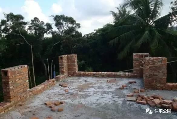 曬曬老爸為我準備的婚房，30萬建的別墅房屋怎么樣？