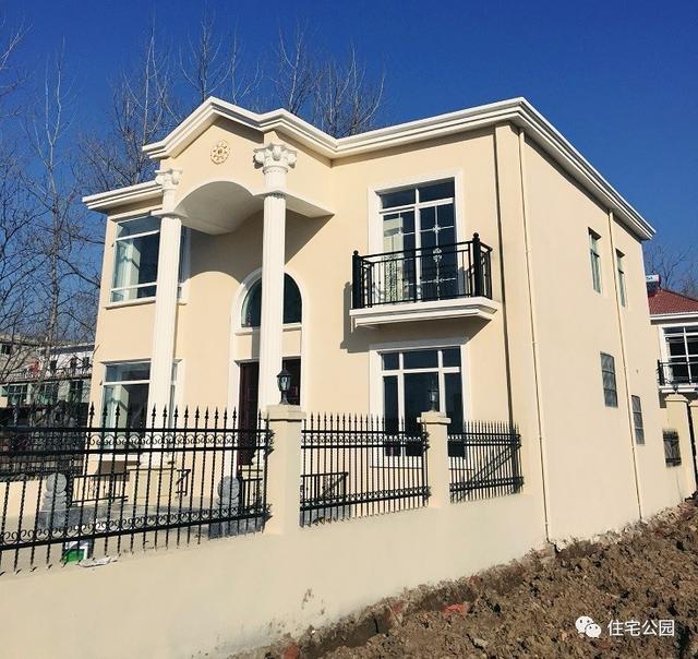 80后小伙千里歸家建新房，力求完美換掉施工隊，只是為了面子？