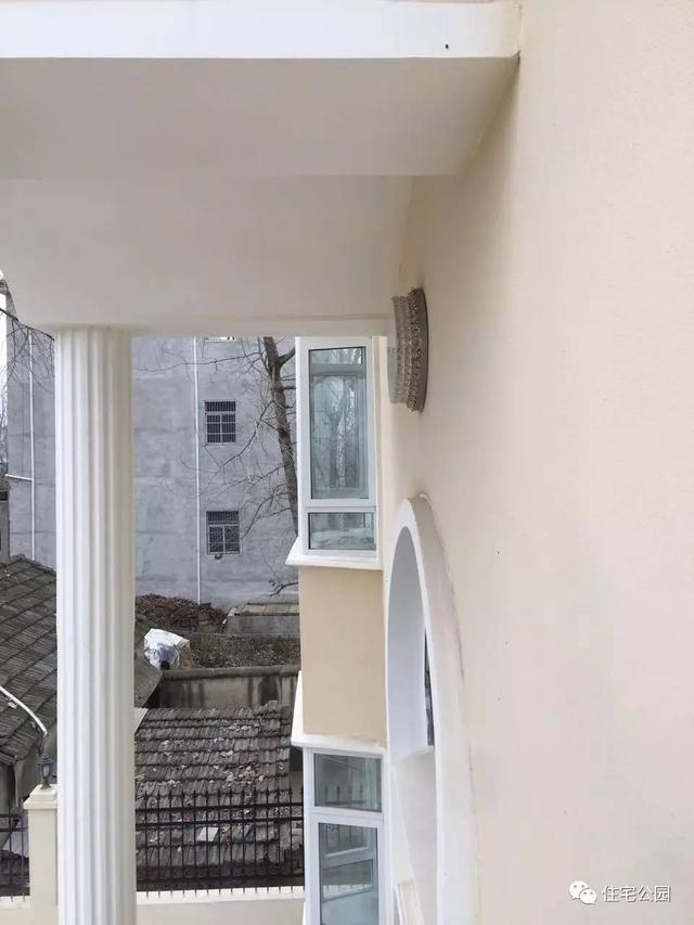 80后小伙千里歸家建新房，力求完美換掉施工隊，只是為了面子？