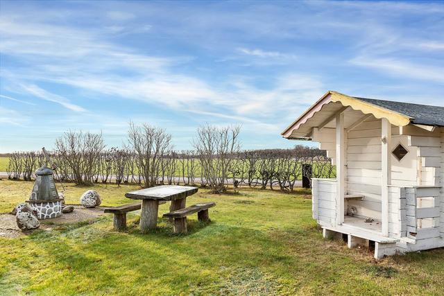 這個農村建別墅無限制 他們反而開始建小別墅 夠住舒適就好！