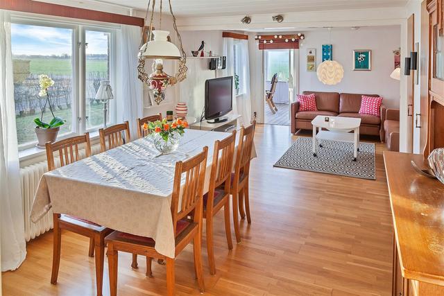 這個農村建別墅無限制 他們反而開始建小別墅 夠住舒適就好！