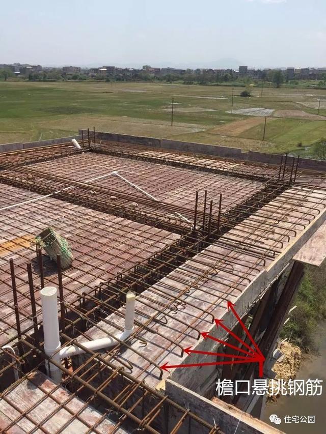 房子80萬(wàn)，基礎(chǔ)15萬(wàn)，跨渠建別墅就是這么任性！