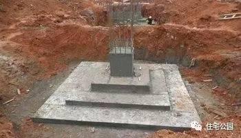 房子80萬(wàn)，基礎(chǔ)15萬(wàn)，跨渠建別墅就是這么任性！