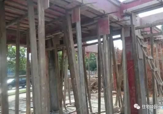 農村小伙歷時半年自建40萬別墅，村里人看了都羨慕！