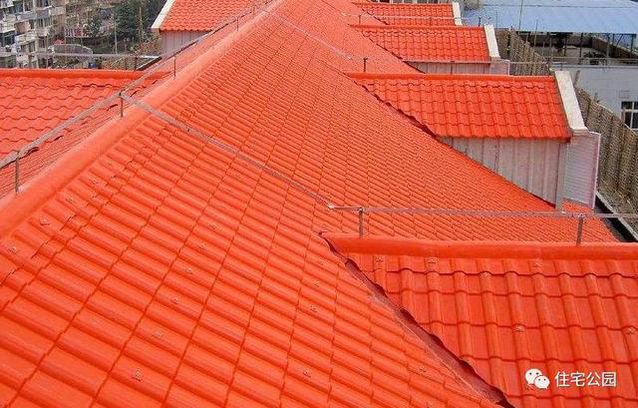 農村自建房還未蓋瓦的注意了，到底哪種屋面瓦最好？