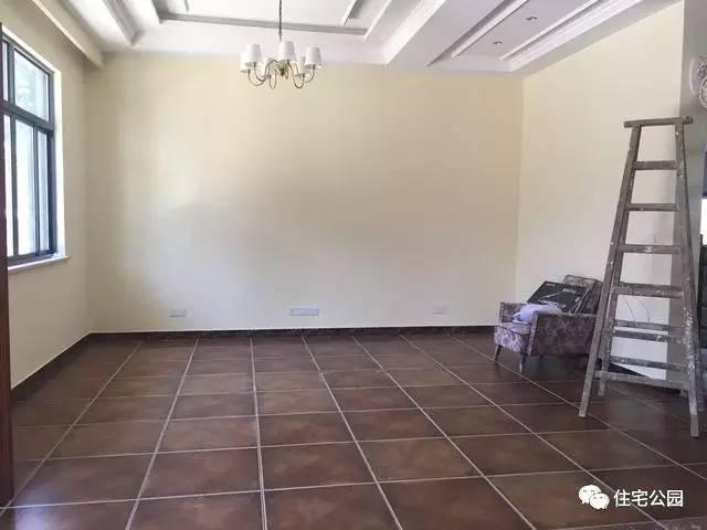 不顧家人阻攔硬是拆掉老宅，自建美式別墅，所有人都羨慕不已！