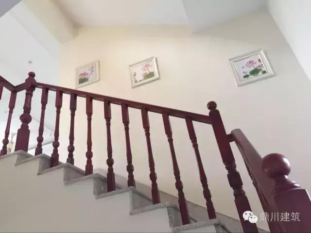 主體30萬建出來的農村小別墅竟然長這樣，真是360度無死角！