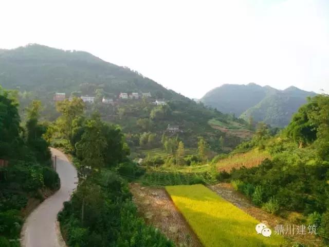 主體30萬建出來的農村小別墅竟然長這樣，真是360度無死角！