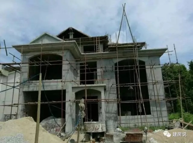 百萬自建三層農村別墅設計方案，建成后是村里最好的！