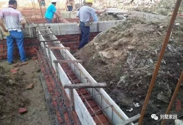 自建三層農村別墅設計，主體30多萬，親你覺得值嗎？