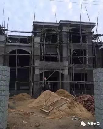 自建三層農村別墅設計，主體30多萬，親你覺得值嗎？