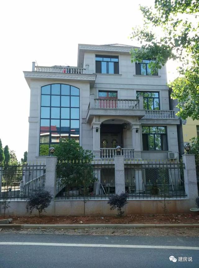 幾套農村自建高端別墅實景圖，看看這才叫別墅