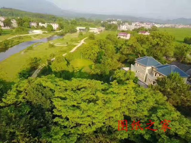 農村兄弟自建雙拼別墅實景圖，全村都拍手叫好