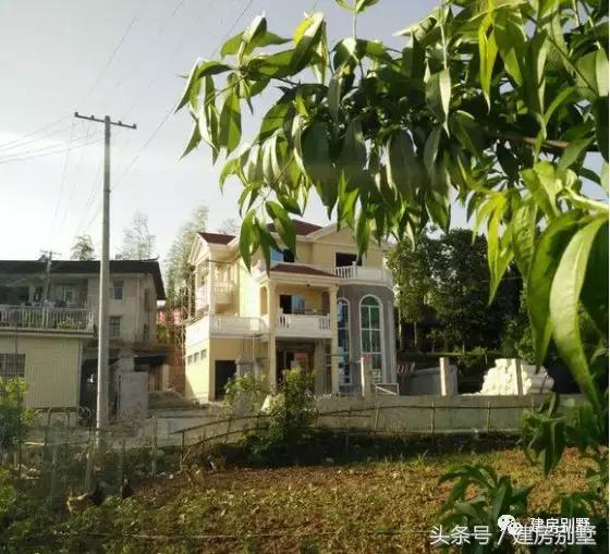 實拍農村三層經典別墅實景圖，美極了