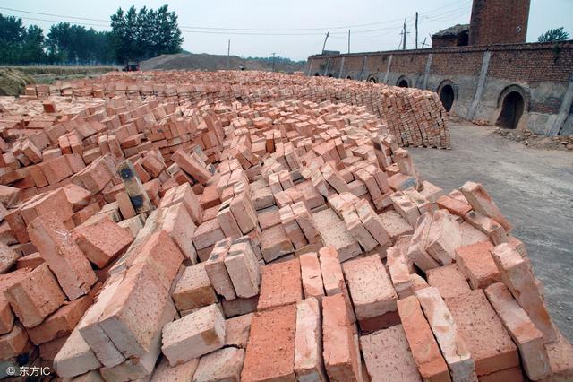 紅磚價(jià)格越來越高，農(nóng)村自建房還能選擇什么材質(zhì)