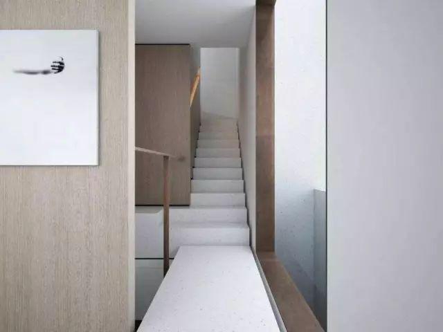 自建別墅好看的樓梯設計，好樓梯讓住宅提升一個檔次