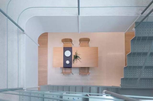 上海舊房改造實拍，搖身一變成清新別墅