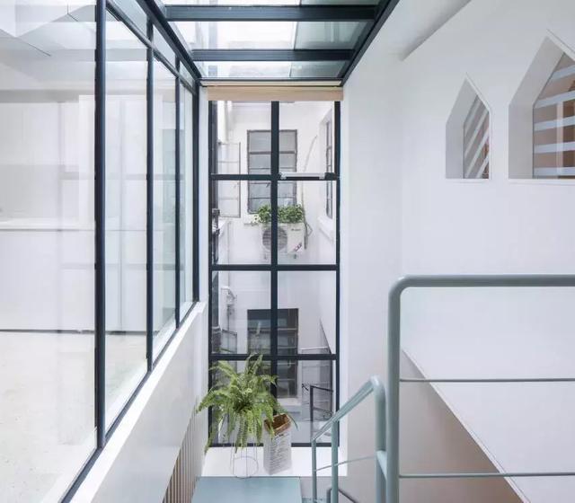 上海舊房改造實拍，搖身一變成清新別墅