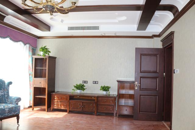 美式別墅豪宅裝修設計方案圖片，還帶小院子