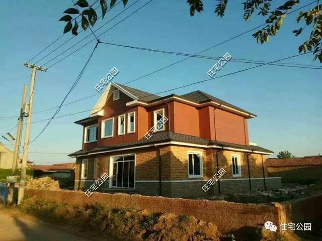 農(nóng)村自建輕鋼別墅，造價1000每平，磚混真的要被取代嗎？