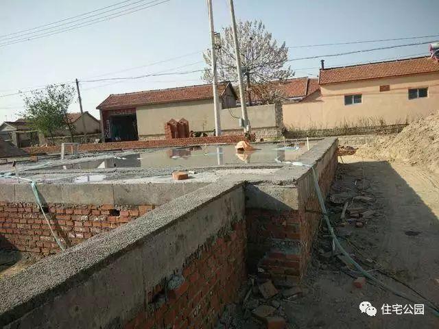 農(nóng)村自建輕鋼別墅，造價1000每平，磚混真的要被取代嗎？