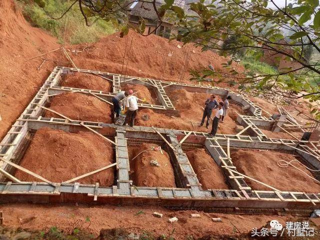 11*11米經典兩層農村小樓施工案例，附戶型方案設計圖