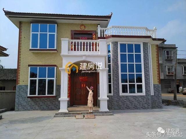 11*11米經典兩層農村小樓施工案例，附戶型方案設計圖