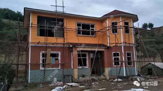 2套農(nóng)村輕鋼別墅施工案例實(shí)拍圖，看看哪個(gè)更經(jīng)濟(jì)