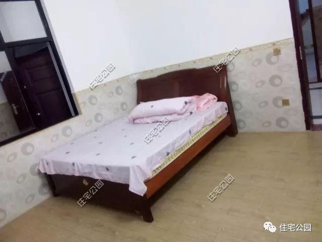 80萬(wàn)自建的三層別墅案例實(shí)拍，附裝修照片