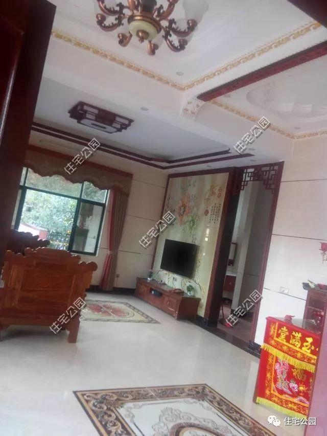 80萬(wàn)自建的三層別墅案例實(shí)拍，附裝修照片