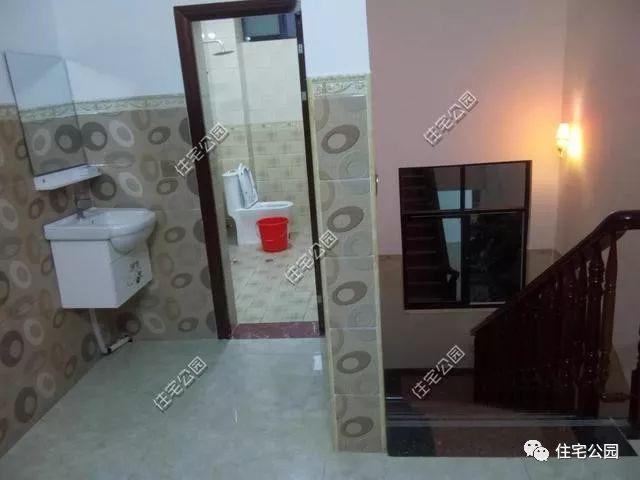 80萬(wàn)自建的三層別墅案例實(shí)拍，附裝修照片