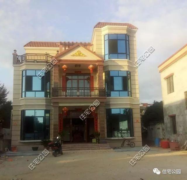 80萬(wàn)自建的三層別墅案例實(shí)拍，附裝修照片