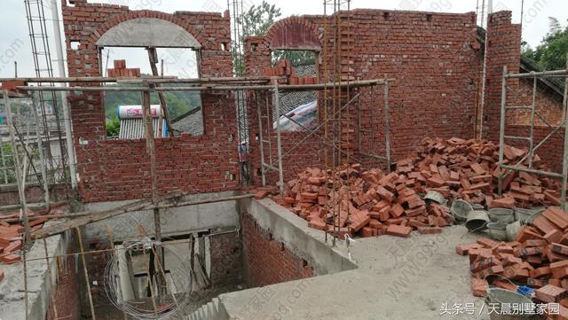 帶地下室3層別墅戶型圖，直播建房過程