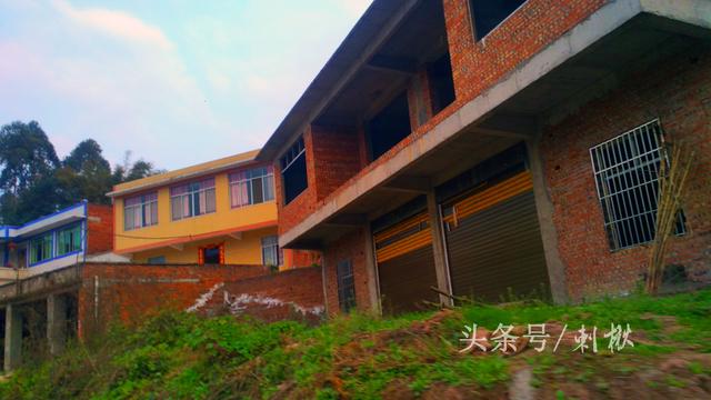 2026年農村宅基地賣給外地人，還能收不回來嗎