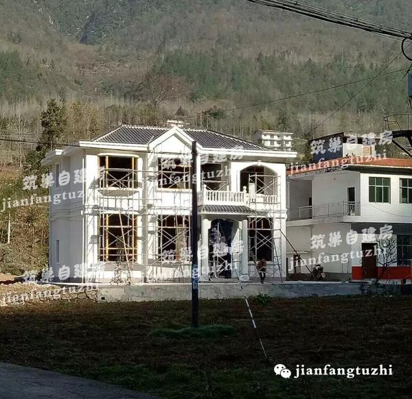 農(nóng)村自建房漏水該怎么辦？