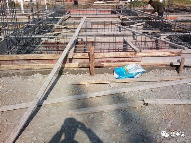 農村35萬蓋漂亮別墅，附施工過程，看看值不值