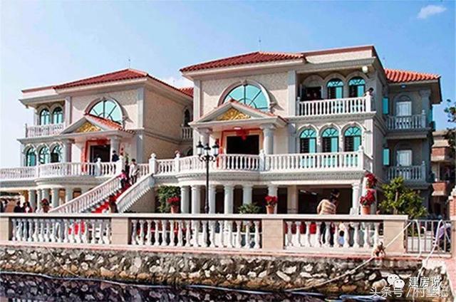 別墅實景照片圖和效果圖對比，看完肯定得給施工隊點贊