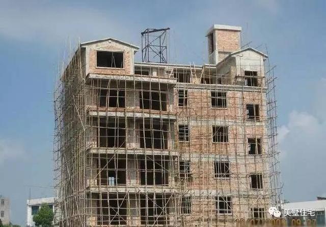 農村自建別墅磚混結構好還是框架結構好？