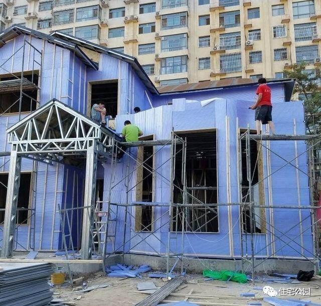 農村自建房輕鋼別墅施工過程實拍，輕鋼別墅施工沒想象的難