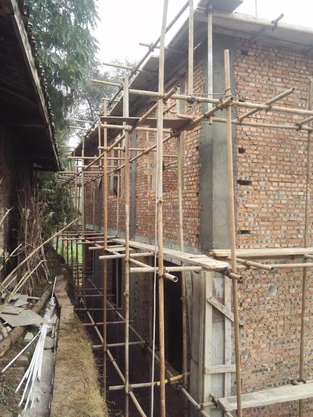 11*11米帶露臺現代二層農村小洋樓設計圖，附施工過程