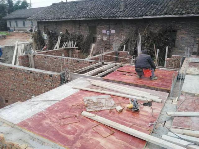 11*11米帶露臺現代二層農村小洋樓設計圖，附施工過程