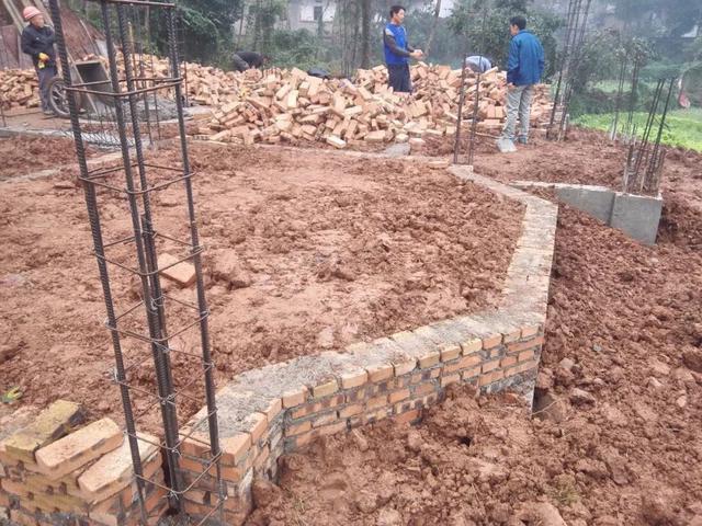 11*11米帶露臺現代二層農村小洋樓設計圖，附施工過程