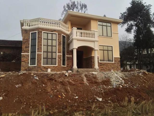 11*11米帶露臺現代二層農村小洋樓設計圖，附施工過程