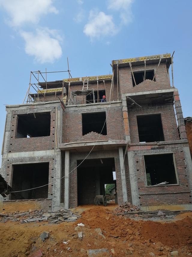 11*10米歐式二層半小別墅設計方案圖，附施工案例實拍照