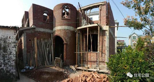 浙江80后曬新房，110萬自建花園別墅，城里人看了都眼紅！