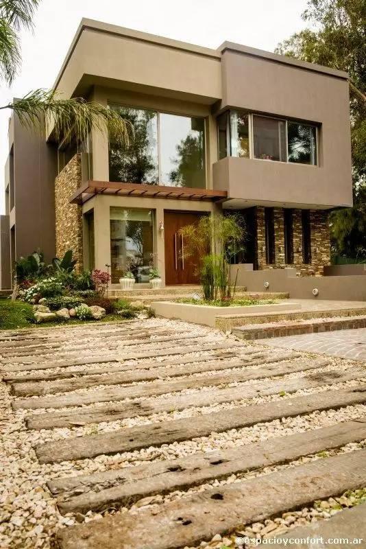 與其買個別墅讓鄉(xiāng)下人住，不如去鄉(xiāng)下做一個自己喜歡的房子！